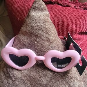 Wild Fable Heart Glasses, NWT